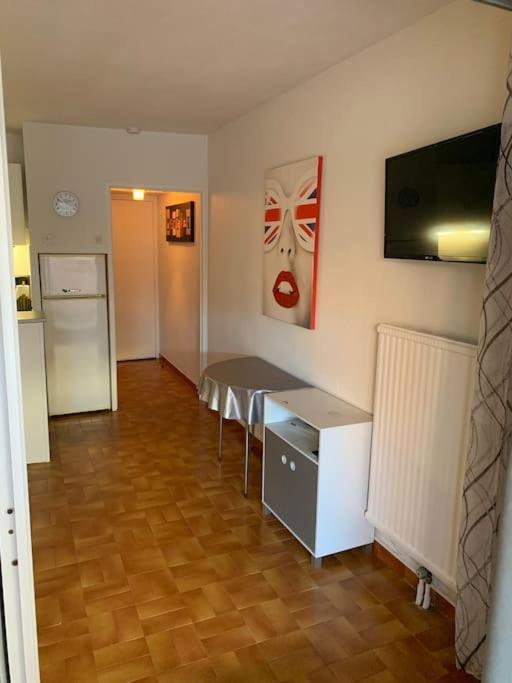 Studio Centre Port, Cap D'Агд Экстерьер фото